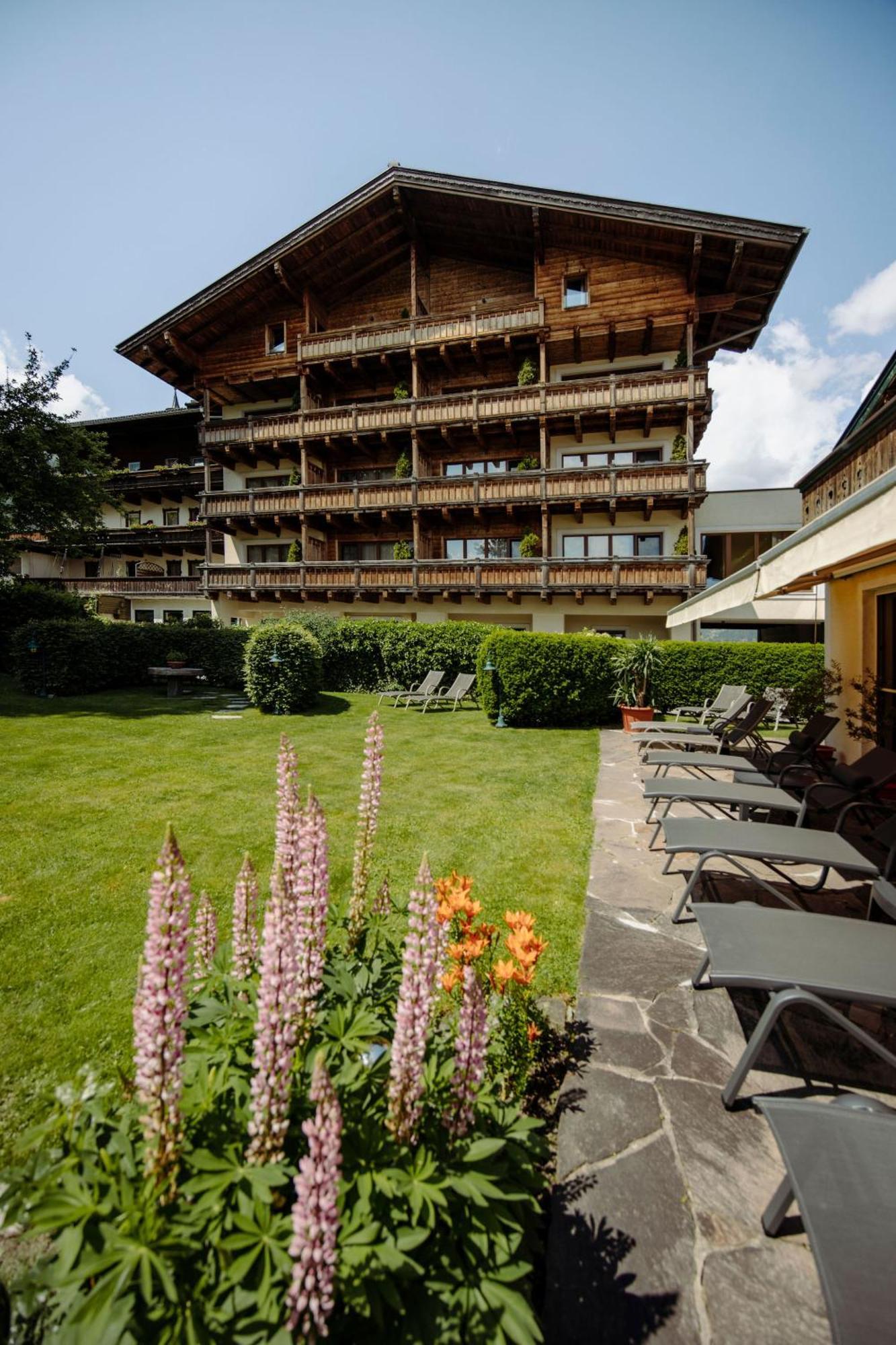 Das Gemuetliche Dorfhotel Kaltenhauser Hollersbach im Pinzgau Eksteriør bilde